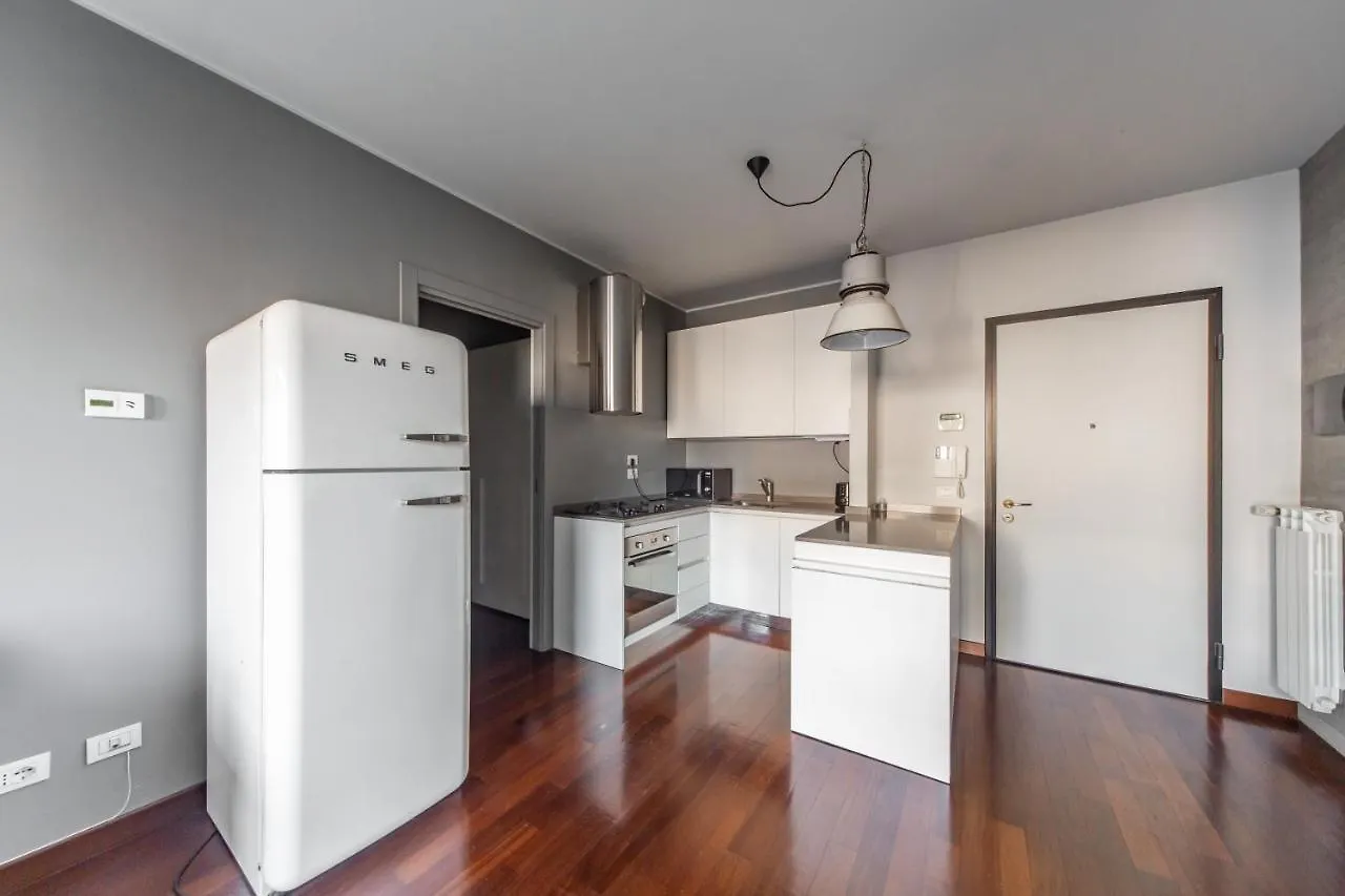 Darsena Cozy Apt - Porta Genova M2 Apartment Milan Italy